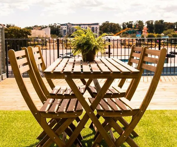 The Turner Apartment - Margate Beach - By Goldex Coastal Breaks