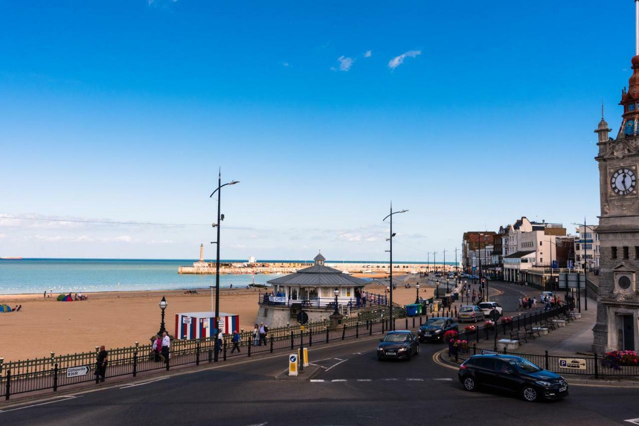 The Turner - Beach - By Goldex Coastal Breaks